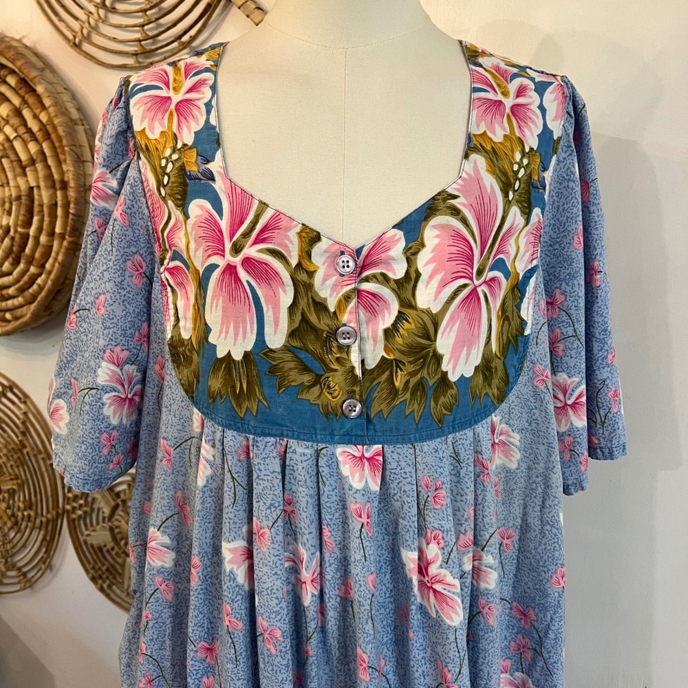Vintage Hawaiian Floral Muumuu Maxi Dress Blue Pink Hibiscus House Dress XL - Picture 3 of 10